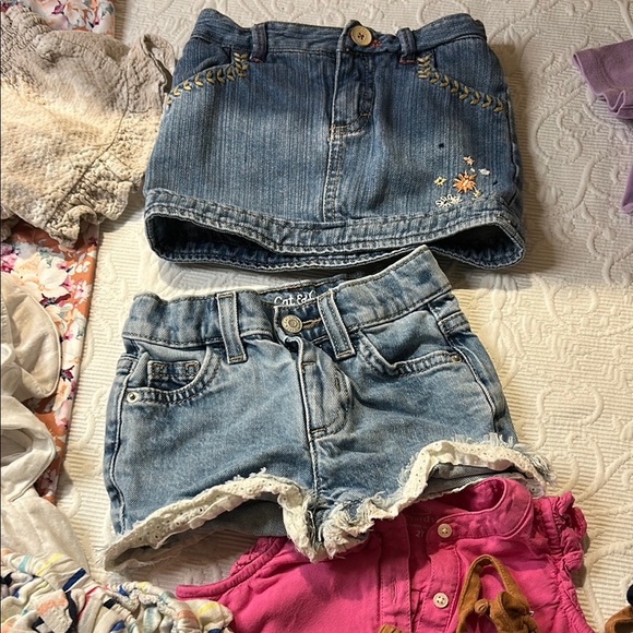 24month-2T Bundle including a Vineyard Vine Dress. 21 items. Harley Davidson - Picture 12 of 16